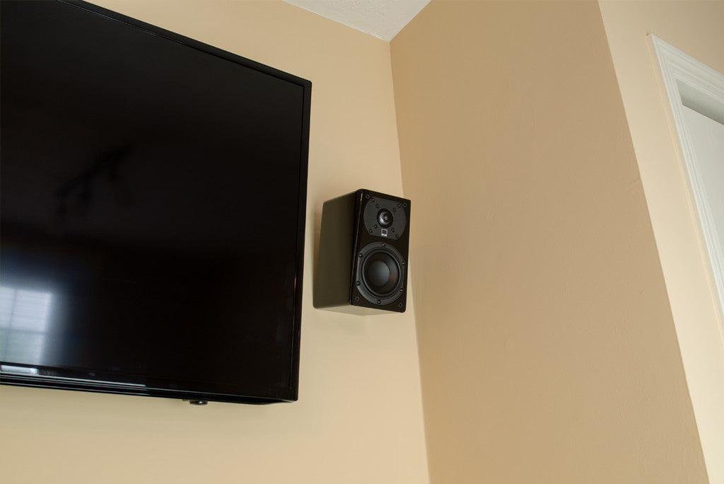 Satellite Speaker in Piano Gloss Black