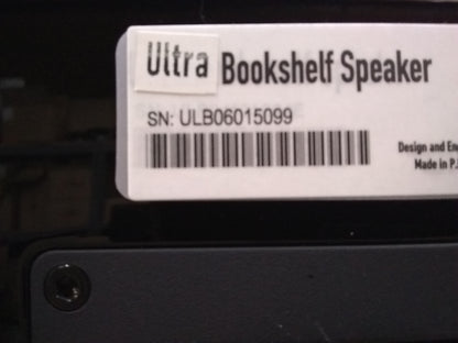 Ultra Bookshelf - Piano - Outlet - 5099